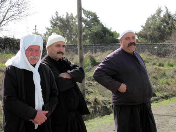 Flickr_-_Israel_Defense_Forces_-_Apple_Export_at_Quneitra_Crossing_(6) Golan Heights Druze