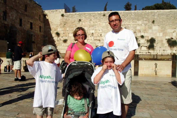 Jewish-Agency-photo-by-BY-BRIAN-HENDLER-Aliyah Aliyah, Israel, Bible prophecy
